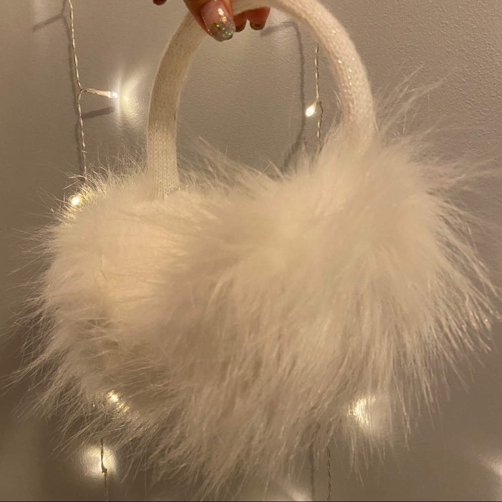 The Children’s Place - White Adjustable Earmuffs